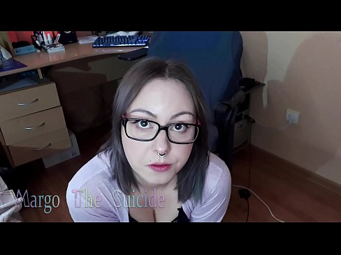 ❤️ Sexy dievča s okuliarmi hlboko fajčí vibrátor na kameru ☑ Kvalitný sex na sk.sexycamse.top ☑